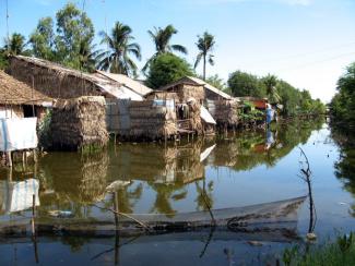 Die Küstendörfer im Mekong-Delta sind vom Klimawandel stark betroffen.
