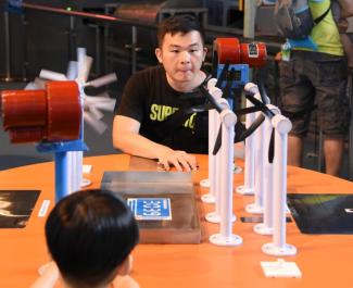 Wind power is becoming the norm: science exhibition in Guangzhou in May.