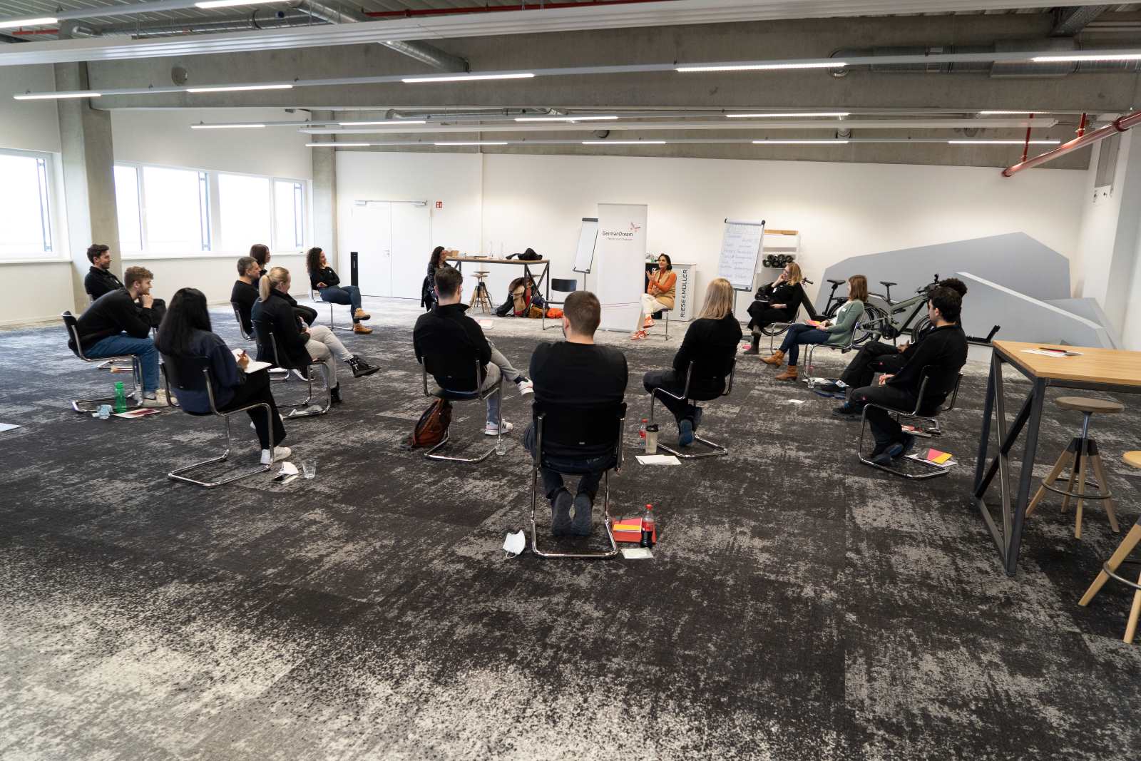 The initiative GermanDream organises discussions about social values.