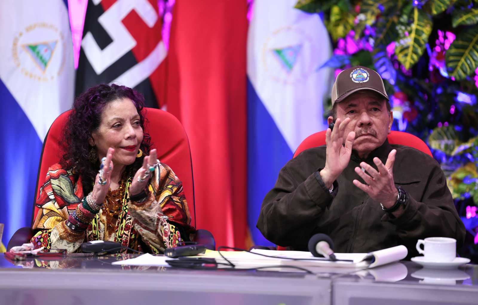 Diktatorische Dynastie: Nicaraguas Präsident Daniel Ortega mit seiner Ehefrau und Vizepräsidentin Rosario Murillo.