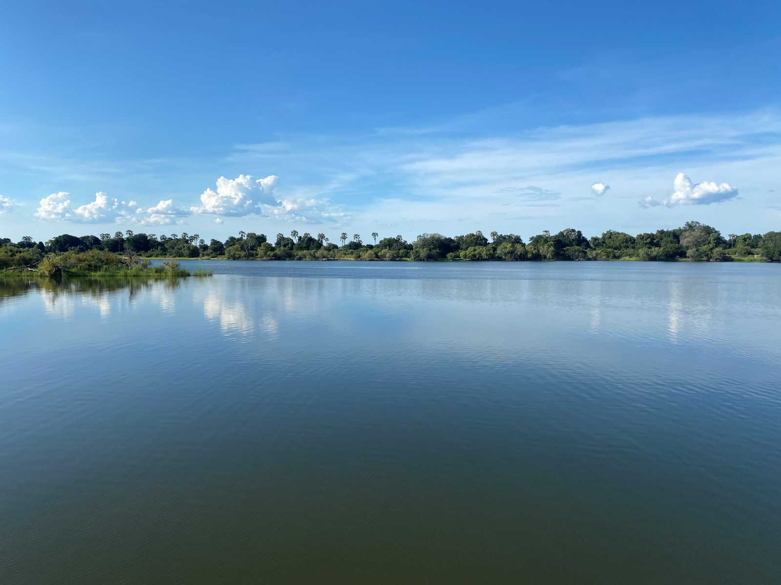 Für viele Sambier ist der Sambesi eine Lebensader. 