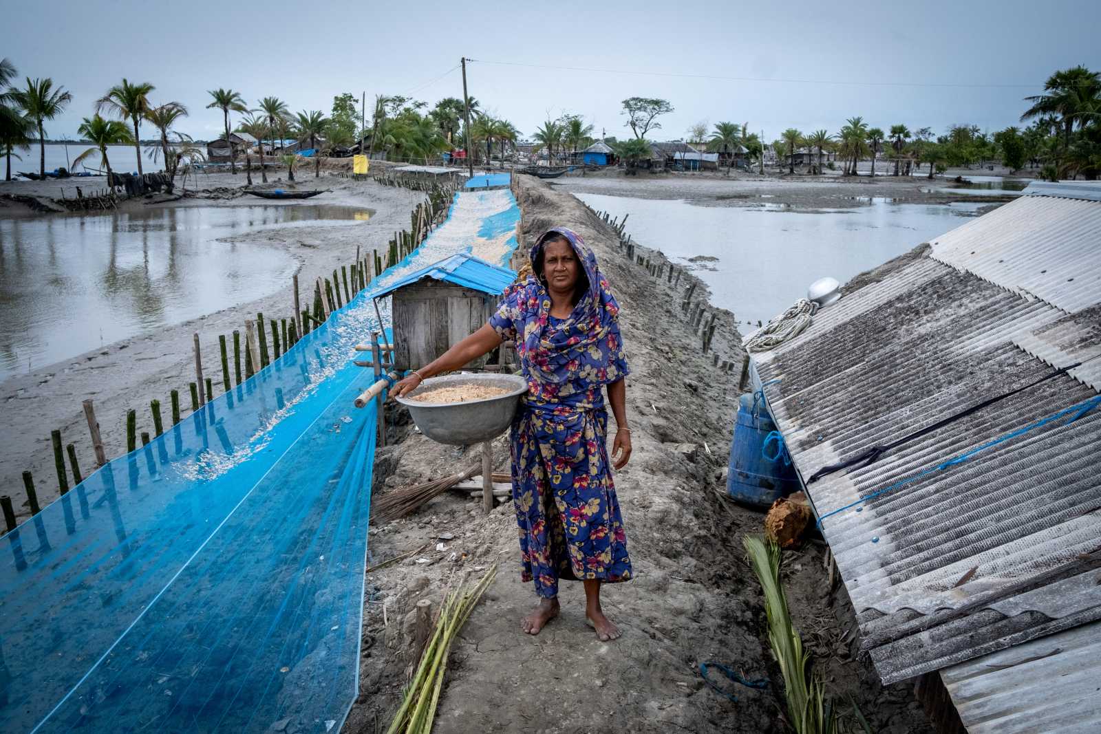The village of Pratab Nagar in Satkhira Province is one of the many places in Bangladesh severely affected by climate change, including rising water levels, erosion and salinisation. 