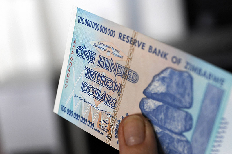 Hyperinflation machte den alten Simbabwe-Dollar vor zehn Jahren wertlos.
