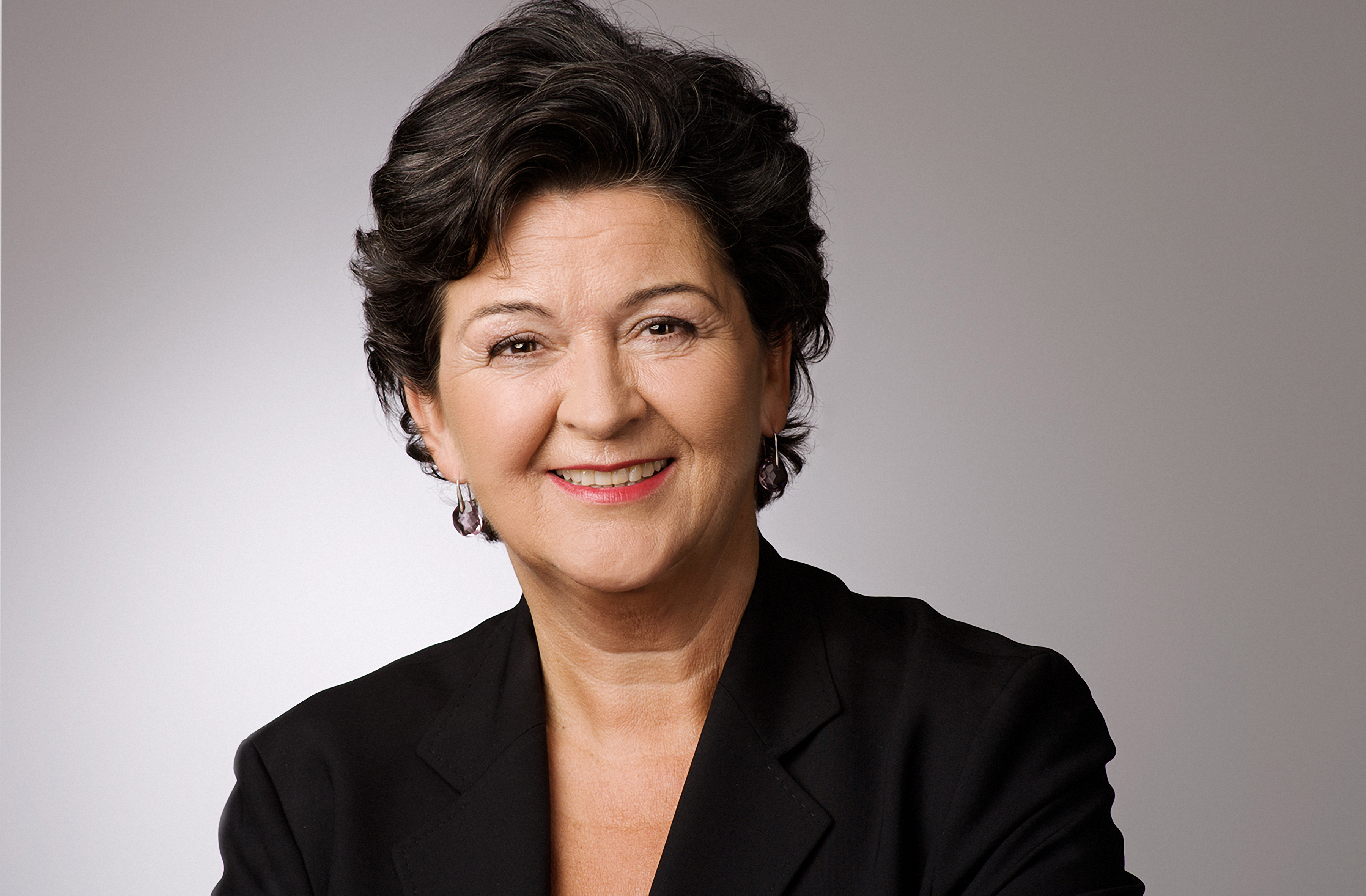 Christiane Ratjen-Damerau Christiane Ratjen-Damerau