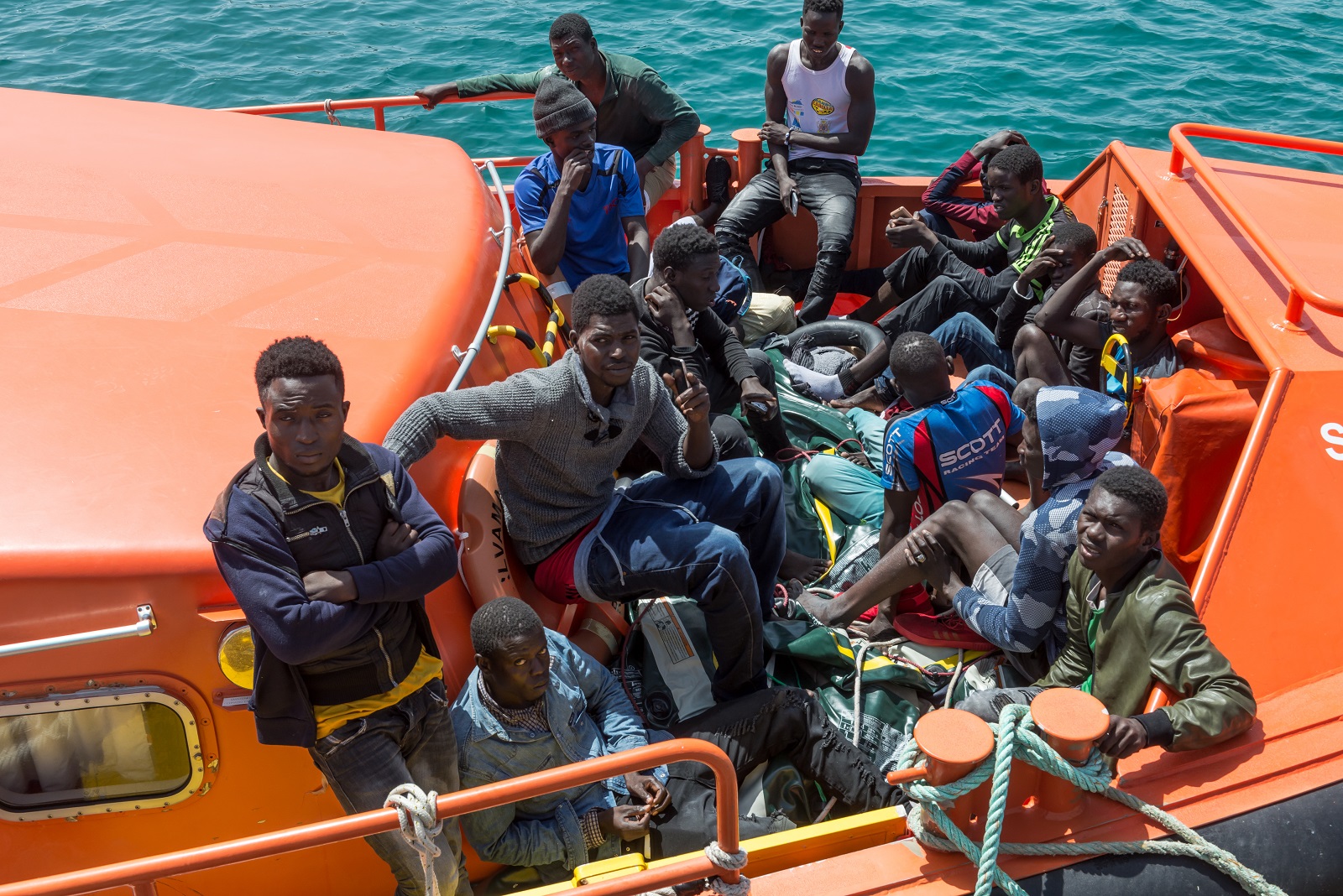 Afrikanische Flüchtlinge bei der Ankunft in Tarifa, Spanien, im Juli 2018.