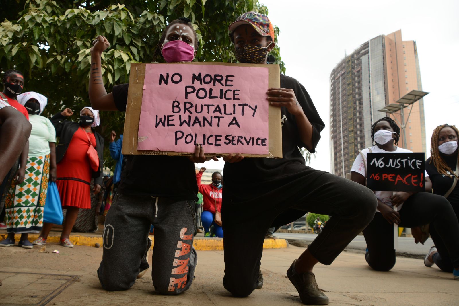 Nairobians protesting against police violence.