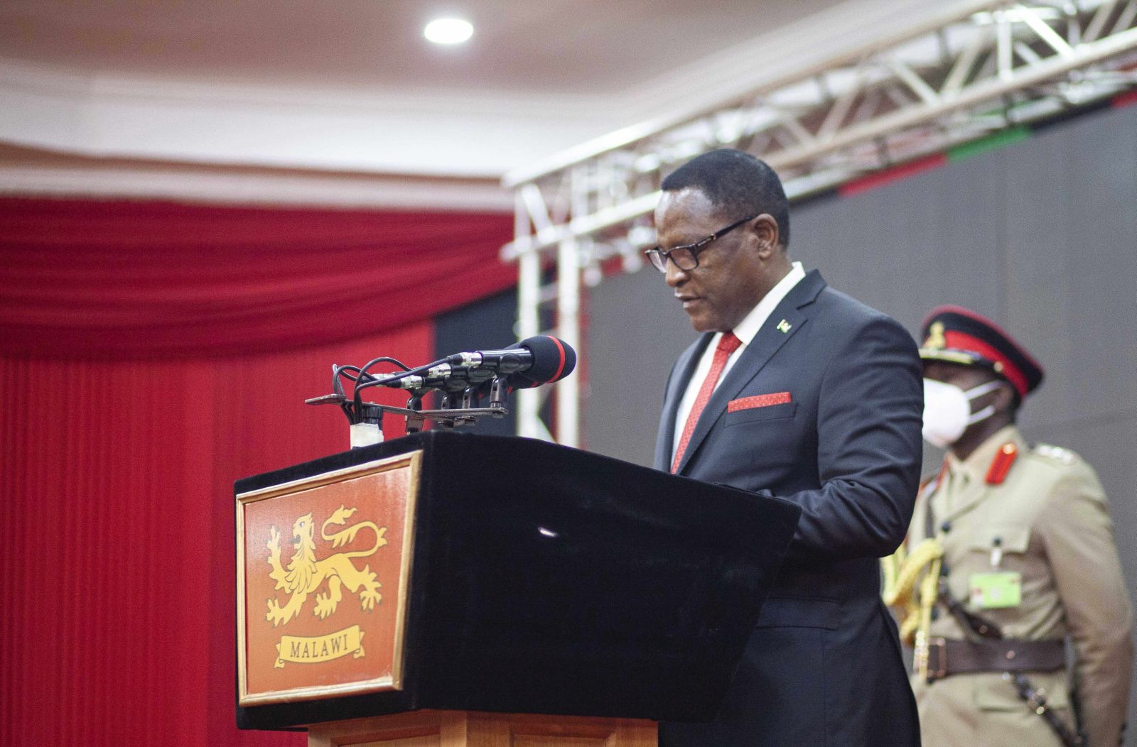 picture-alliance/Xinhua News Agency/Joseph Mizere Malawier vertrauen dem neuen Präsidenten Lazarus Chakwera.