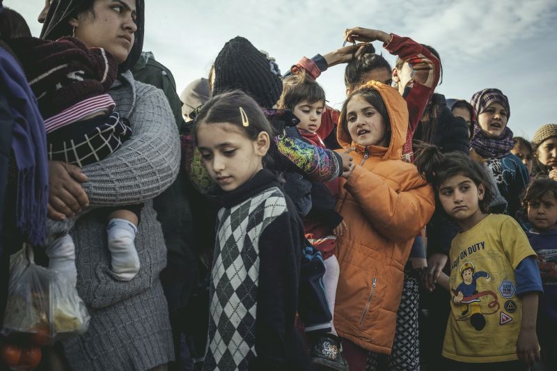 Unaccompanied minor refugees are particularly vulnerable and in need of protection: children in the Idomeni refugee camp on the Greek-Macedonian border.