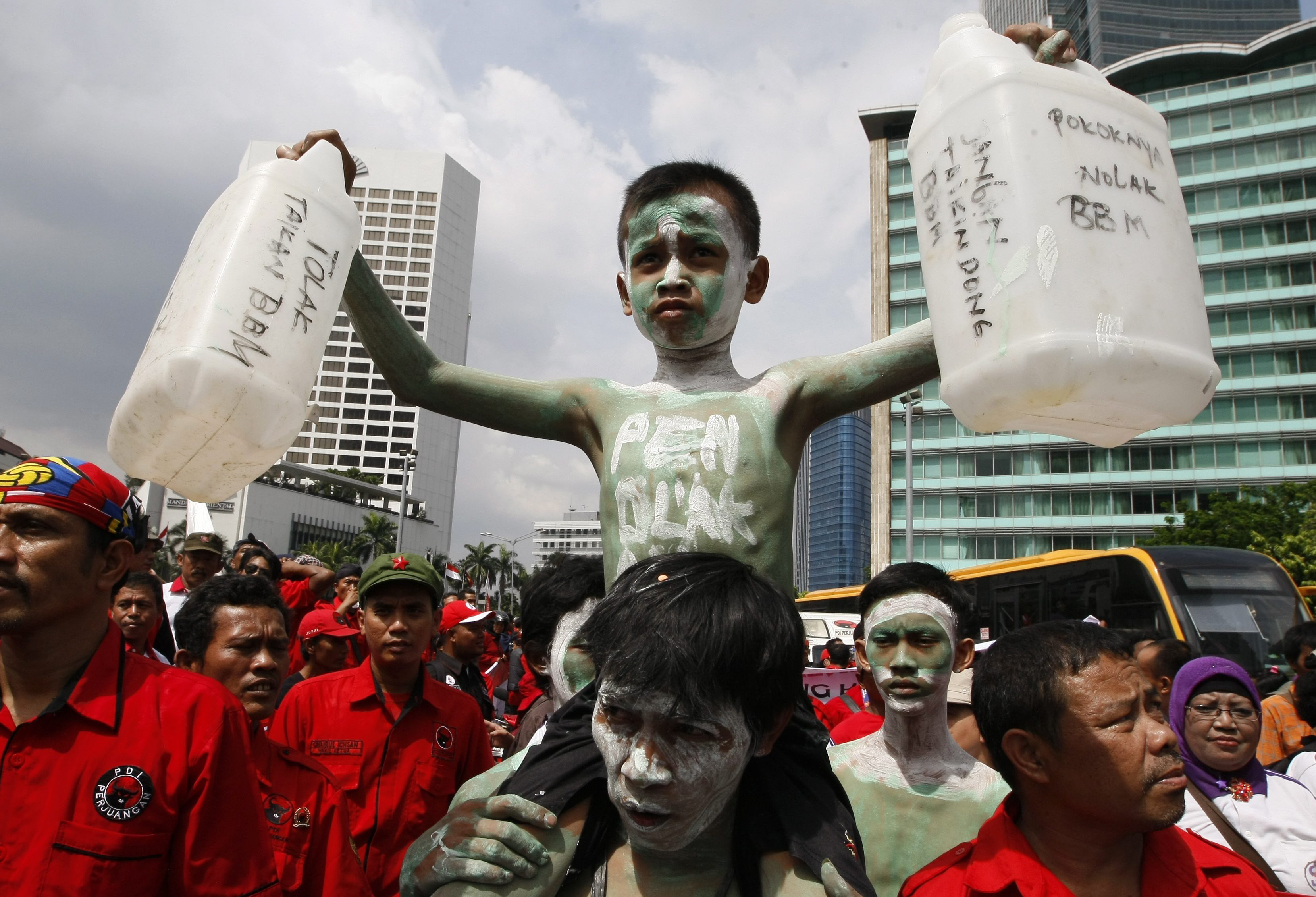 Rally against higher fuel prices in Jakarta last year.