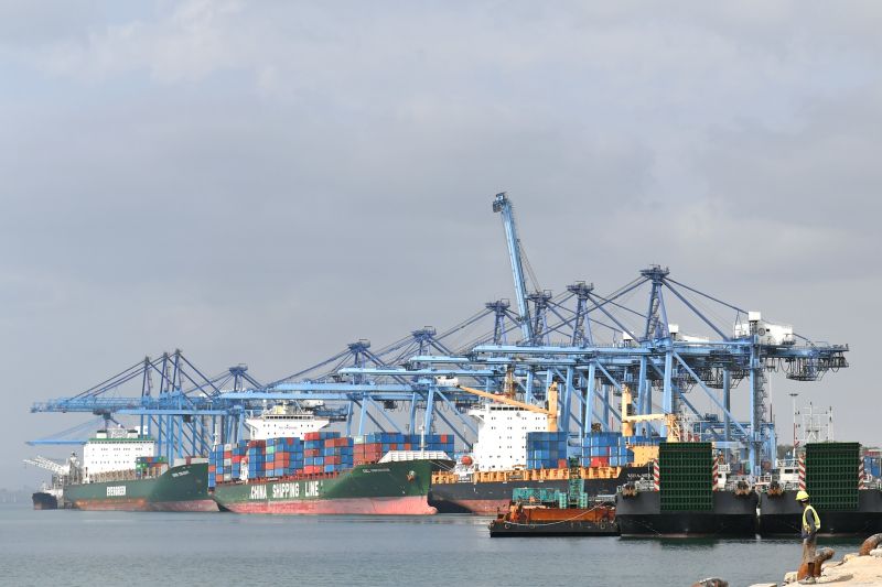 Der größte Hafen Ostafrikas im kenianischen Mombasa dient als wichtiger Umschlagplatz auch für Binnenländer wie Uganda, den Südsudan, Ruanda und Burundi.