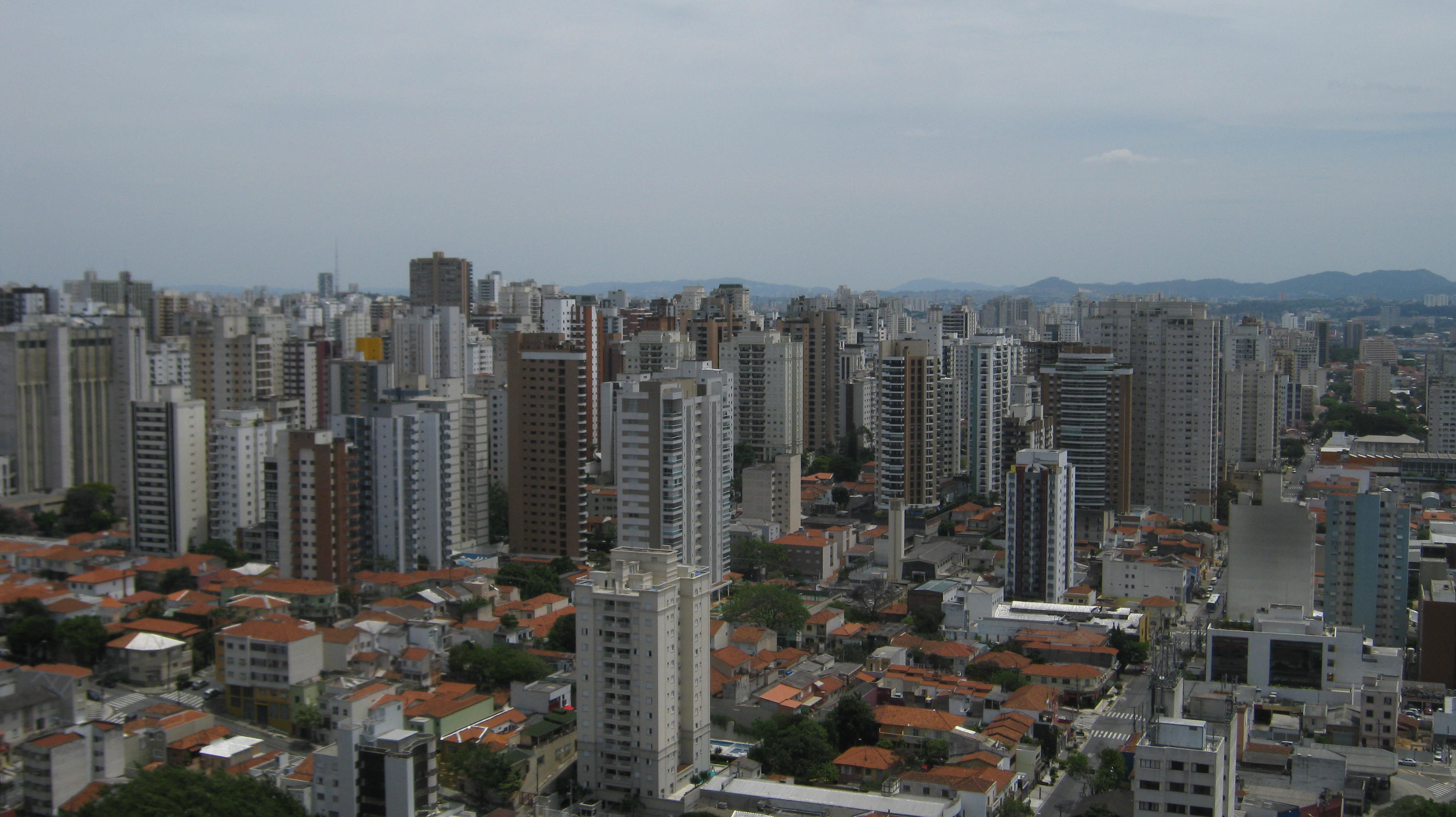 The SDSN wants the sustainability goals to be met by 20130 at the global, regional, national and local levels: highrise housing in São Paulo.