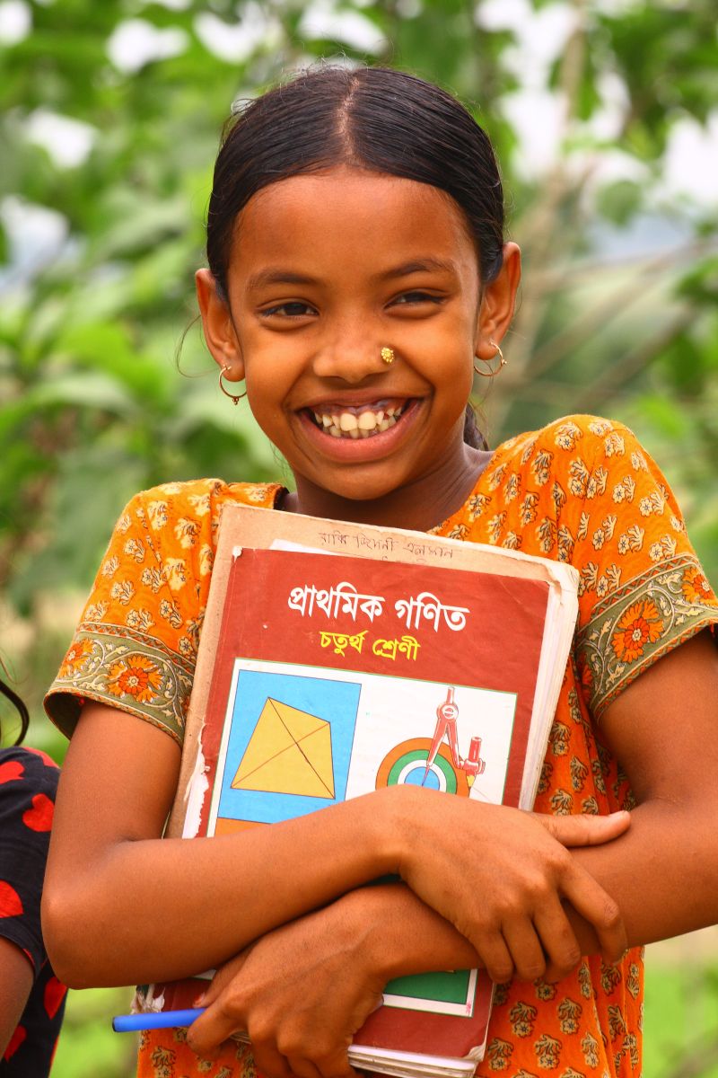 Sumon Yusuf/Majority World/Lineair For girls, primary school attendance has become the norm.