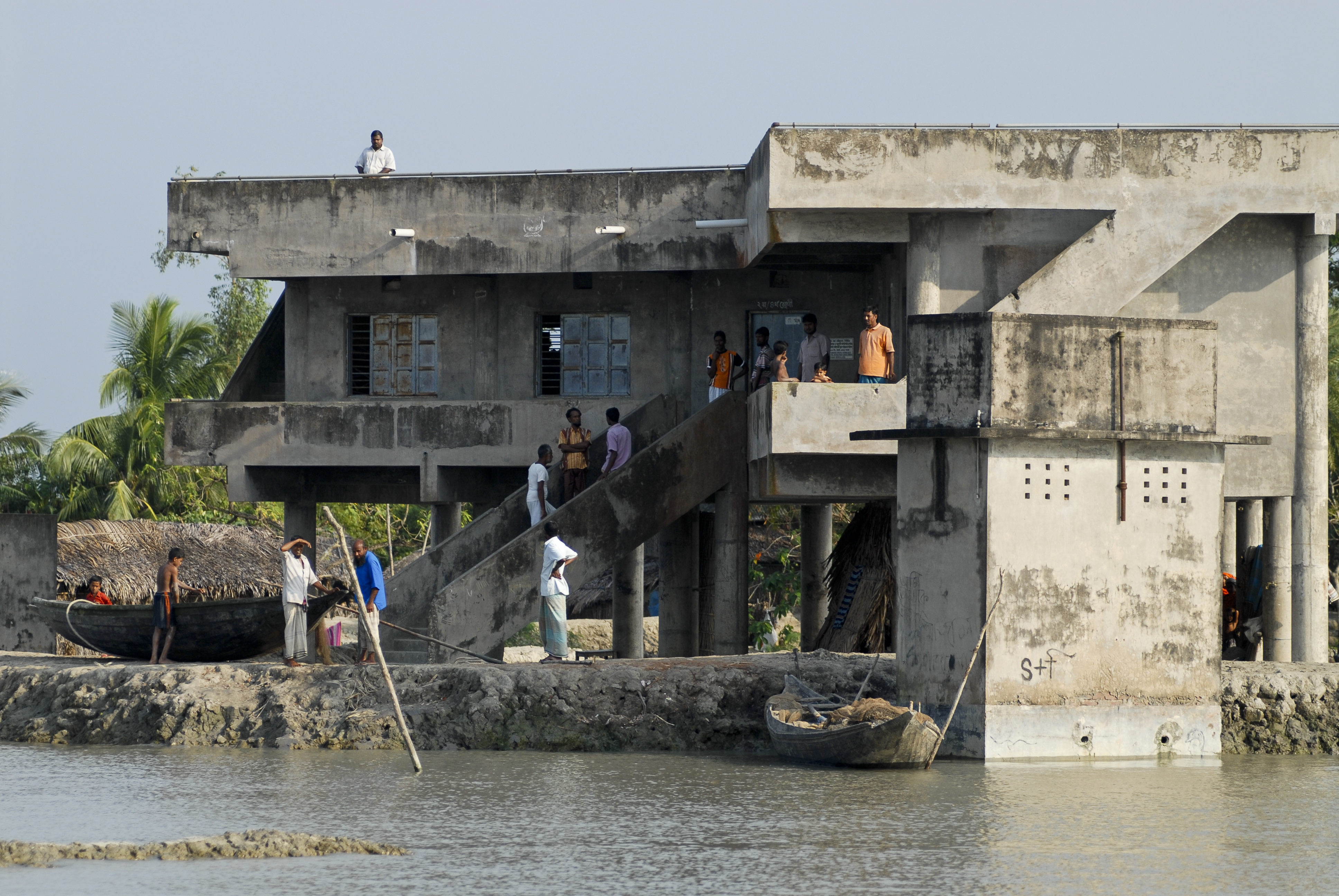 Böthling/Photography Rural cyclone shelter in Bangladesh.