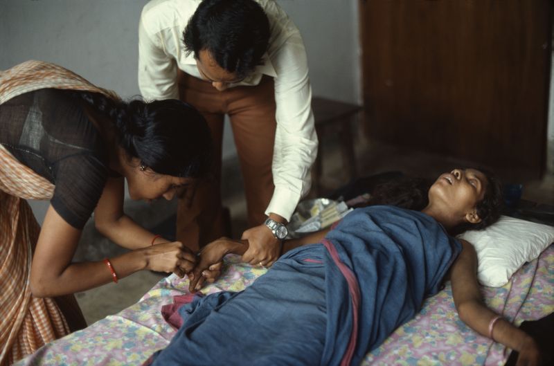 A tetanus patient is treated at a GK facility in the 1990s.