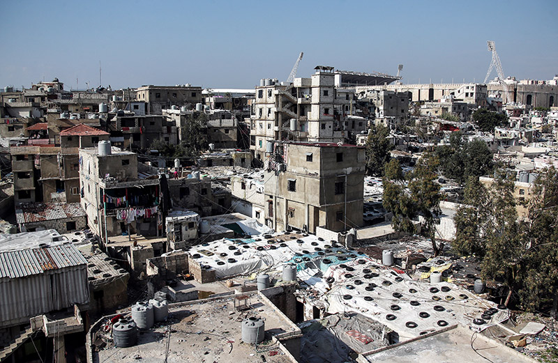 picture-alliance/Valery Sharifulin/TASS/dpa Dire infrastructure is a defining feature of Lebanon’s Shatila Palestinian refugee camp in the south of Beirut.