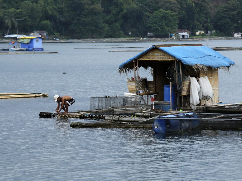 Fishermen in the Philippines receive government loans for climate-change adaptation projects.