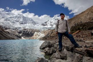 Plaintiff Saúl Luciano Lliuya by Lake Palcacocha, a glacier lake.