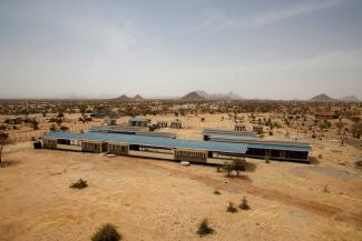 As a result of decentralisation, hospitals are now also being built in Kenya’s desert regions.