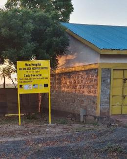 Entrance area to Kakuma's main hospital. 