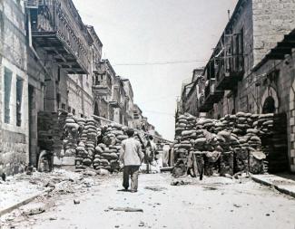 Barricade on Jerusalem street in war of 1948.
