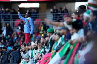 Michel Nkuka Mboladinga beim Spiel der DR Kongo gegen Algerien. 