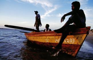 Coastal fishing: Mozambique is still a low-income country.