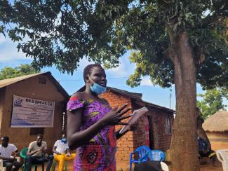 Sheila Mysorekar Community dialogue in Gulu, northern Uganda.