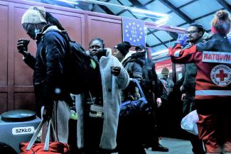 picture alliance / NurPhoto / Beata Zawrzel Refugees from Ukraine arriving in Poland.