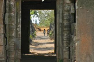 The Khmer Rouge deprived a whole generation of its childhood. The national trauma even haunts today’s children.