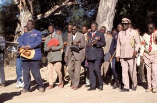 Führer der Herero auf einer Erinnerungsprozession in Okahandja, Namibia.
