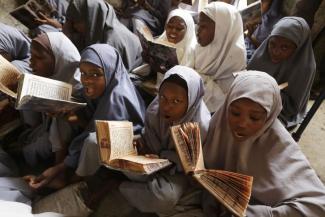 Teenager sollten zur Schule gehen, nicht Eltern werden: Schulmädchen im Bundesstaat Kano in Nigeria.