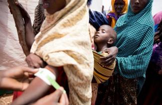 Somalian refugees in Ethiopia: measuring arm circumference is a reliable way to detect malnutrition.