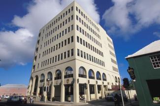 picture-alliance/Bildagentur-online The Bank of Bermuda. Its home country is on the EU’s grey list of tax havens.