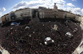 Chema Moya/picture-alliance/dpa “In some EU countries, half of the young generation is unemployed”: rally in Madrid.