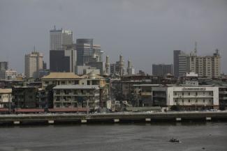 Ansicht von Lagos von der Lagune aus.