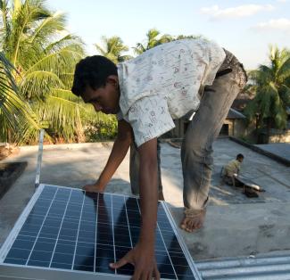 Bangladesh has hardly tapped the potential for solar power so far.