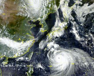 Yonhap/picture-alliance/Yonhapnews “In an unsustainable global environment, every nation will suffer”: Typhoon Haishen on 4 September 2020.