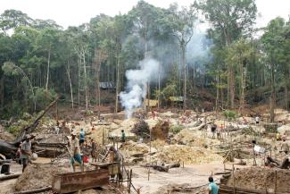 Gold mines contribute to the destruction of the Brazilian Amazon.