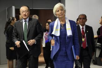 Jim Yong Kim, World Bank president, and Christine Lagarde, IMF managing director, in Lima last year..