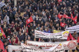 Protesters demand in Tunis in December 2020 that the authorities implement promised reforms in the Kairouan region.